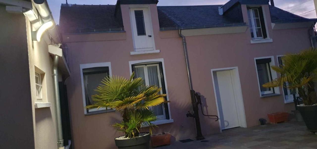 Maison Avec Garage 24 Heures Du Mans Voitures Et Toute Manifestation Le Mans Exteriör bild